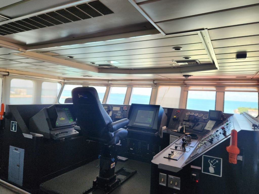Puente de mando MPSV Global Explorer
